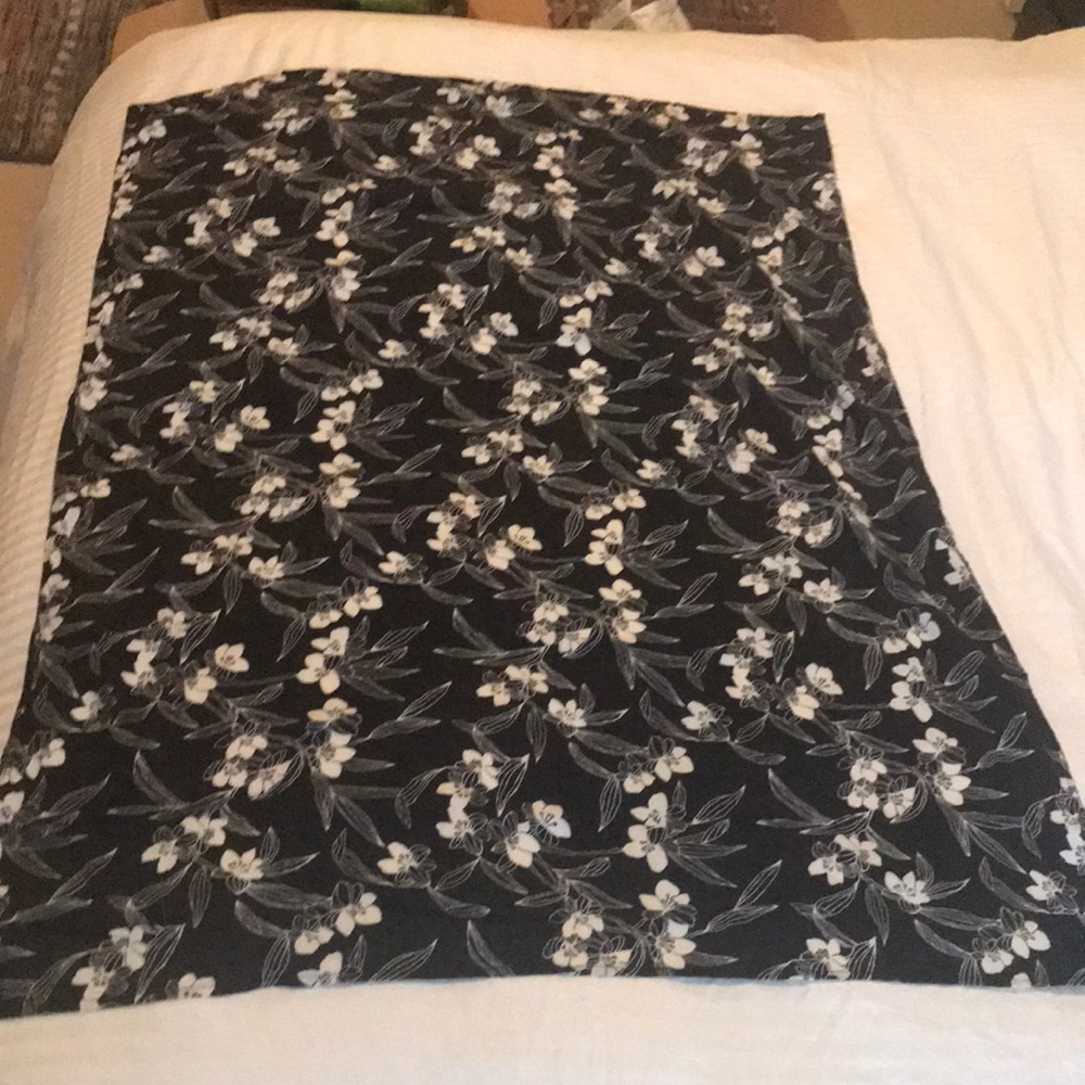 Black White Cotton Resort Casual tropical sarong